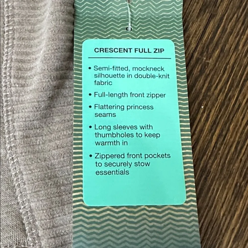 NWT Balance Collection Crescent Full Zip Jacket - Size Medium